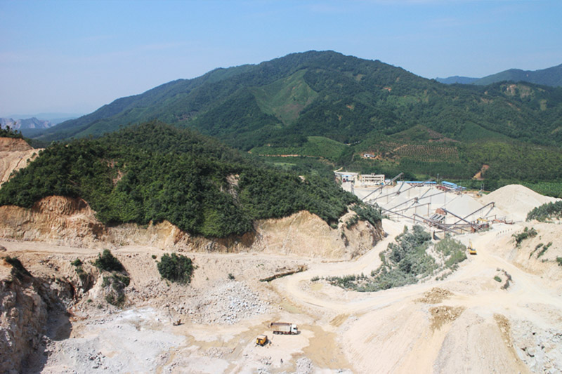  龍門縣金源礦區爆破工程